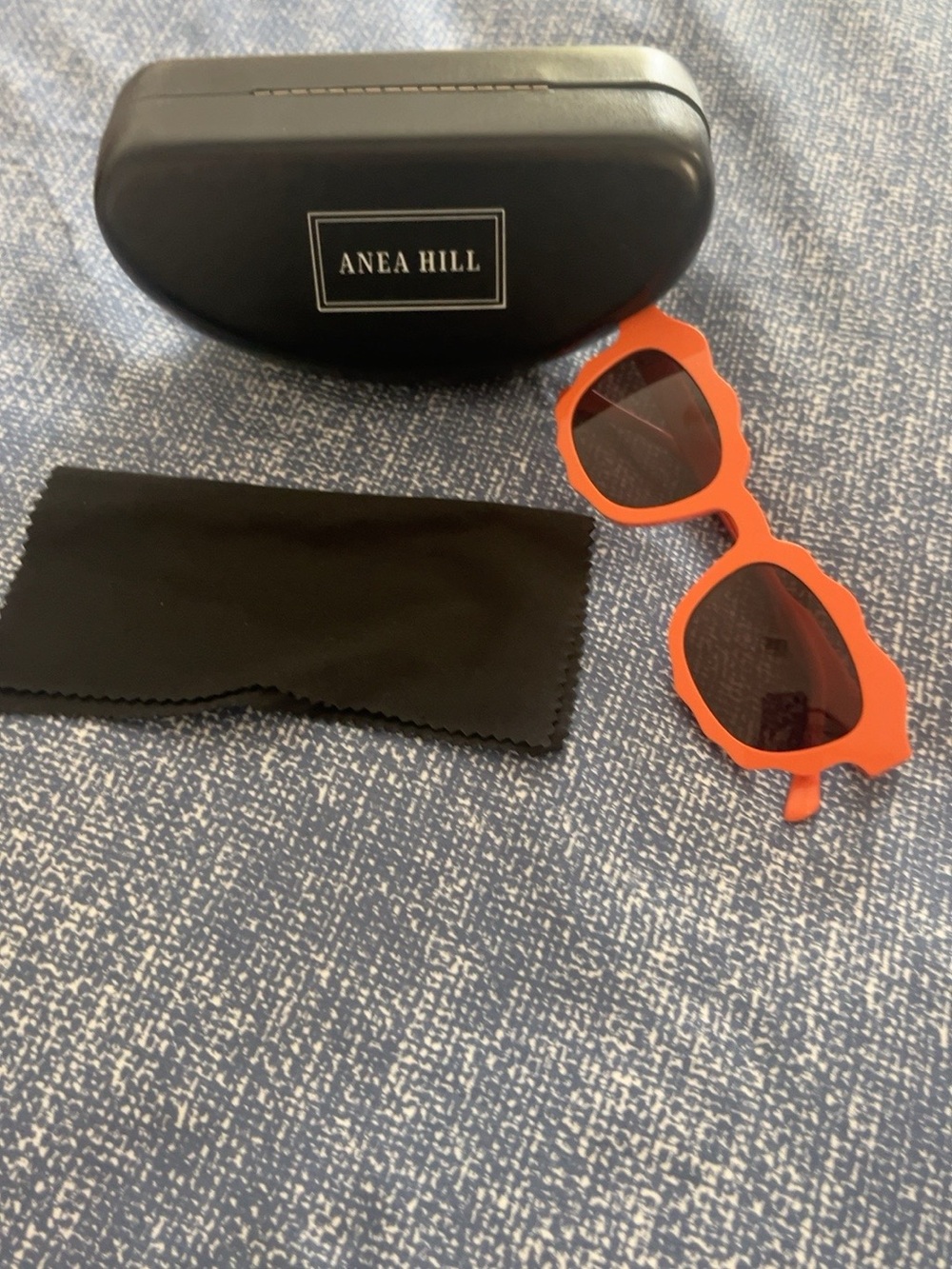 ANEA HILL Sierra Orange Scalloped Sunglasses 49-22-145 w/ Case